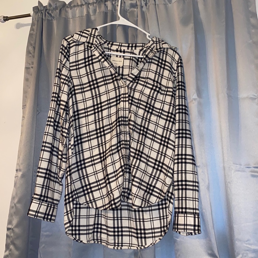 Woman’s American Eagle Flannel